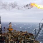 El petróleo de Texas baja un 2,4 % tras anunciar EE.UU. operación económica contra Irán